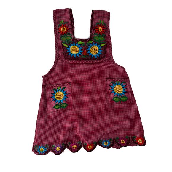 Reds Mexican Embroidered Apron – Basic Handmade Apron with Floral Design - Picture 9 of 9